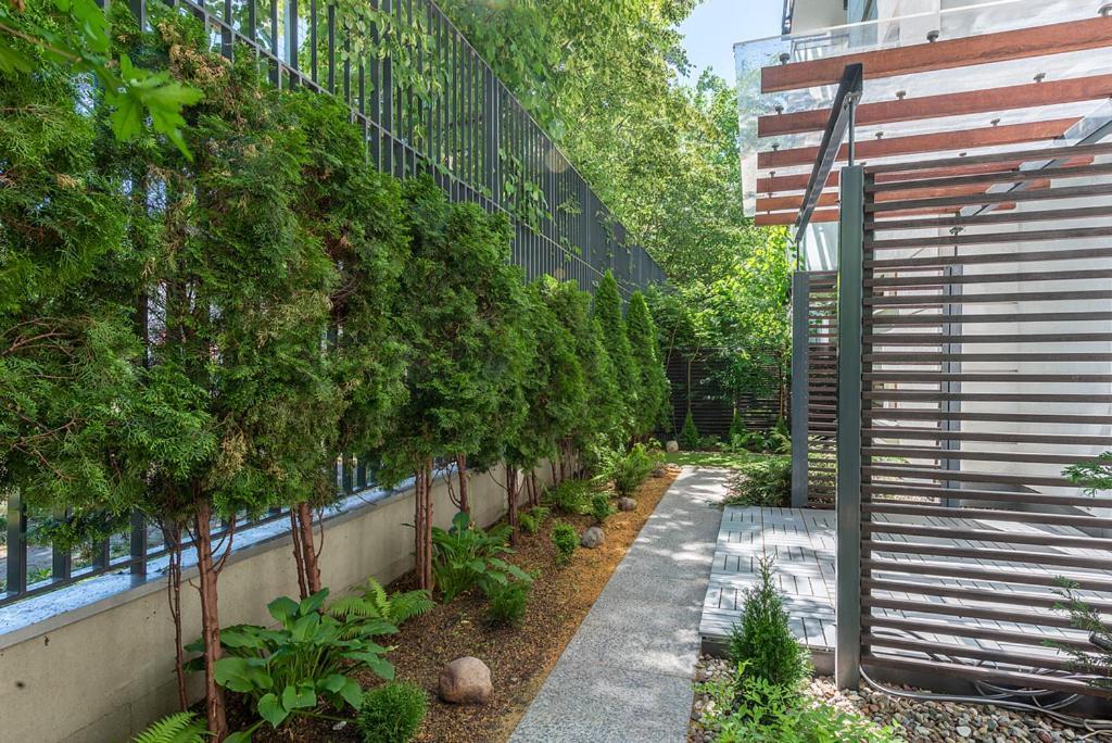 Apartment Powisle With Garage Варшава Екстериор снимка